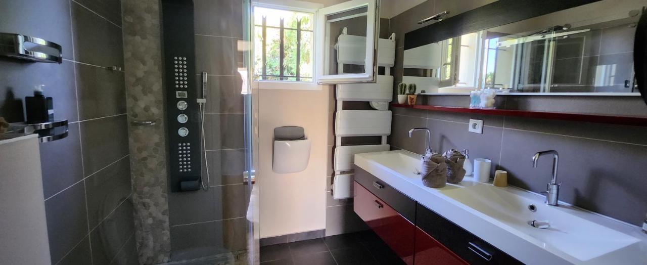 Chambre D'Hotes Casa Lucia Furiani Dış mekan fotoğraf
